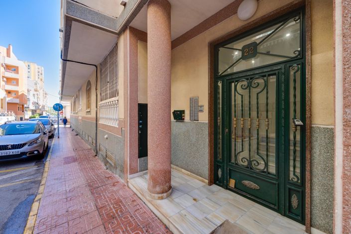 Image No.38-3 Bed Penthouse for sale