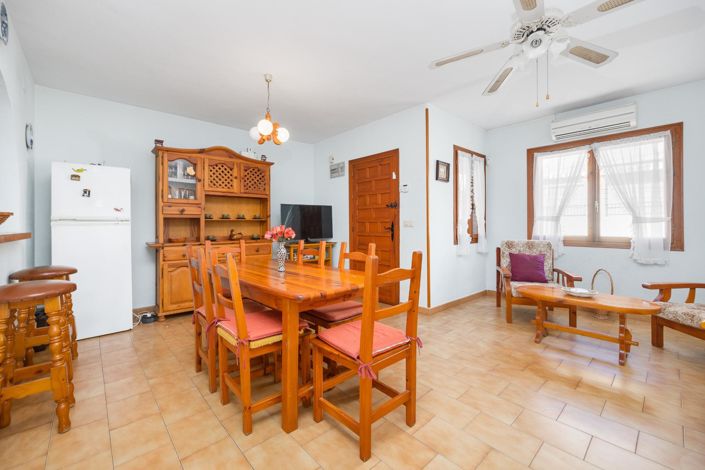 Image No.12-3 Bed Bungalow for sale