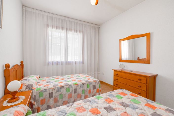 Image No.28-3 Bed Bungalow for sale