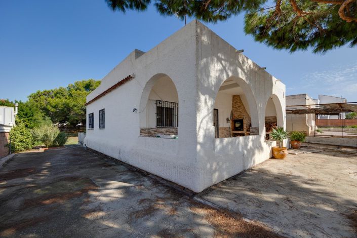 Image No.3-3 Bed Villa for sale