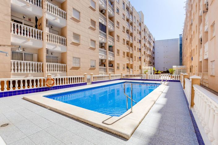 Image No.27-Appartement de 2 chambres à vendre à Torrevieja