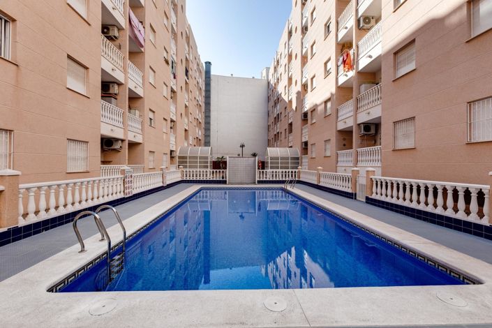 Image No.30-Appartement de 2 chambres à vendre à Torrevieja