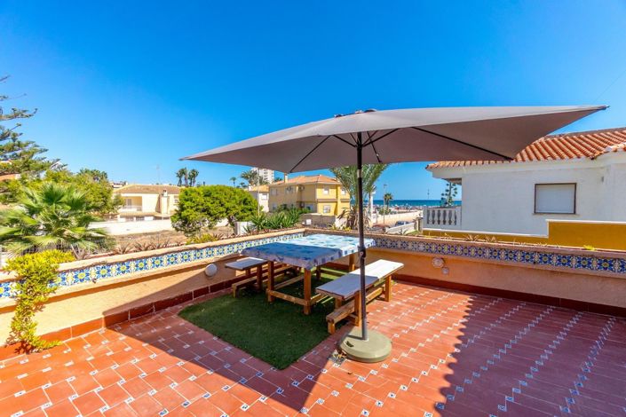Image No.15-3 Bed Villa for sale