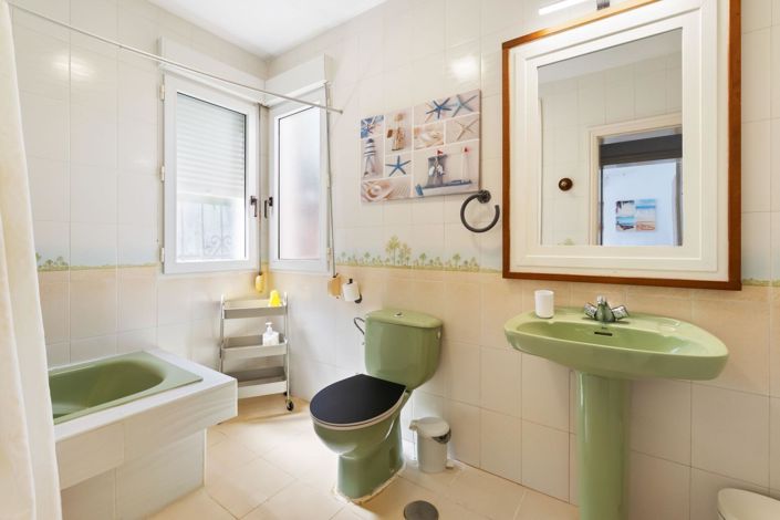 Image No.21-3 Bed Villa for sale