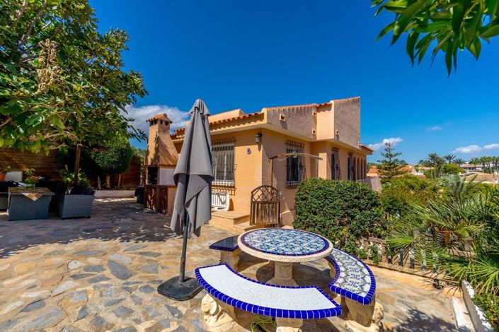 Image No.33-3 Bed Villa for sale
