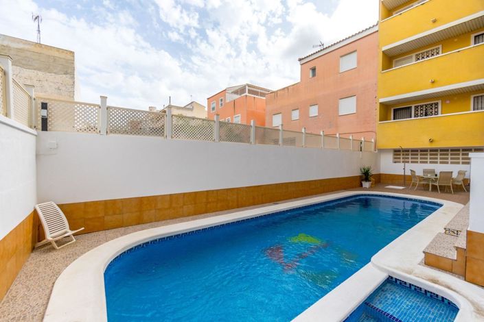 Image No.30-2 Bed Penthouse for sale