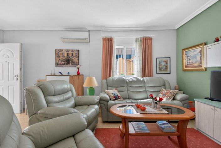 Image No.2-2 Bed Townhouse for sale