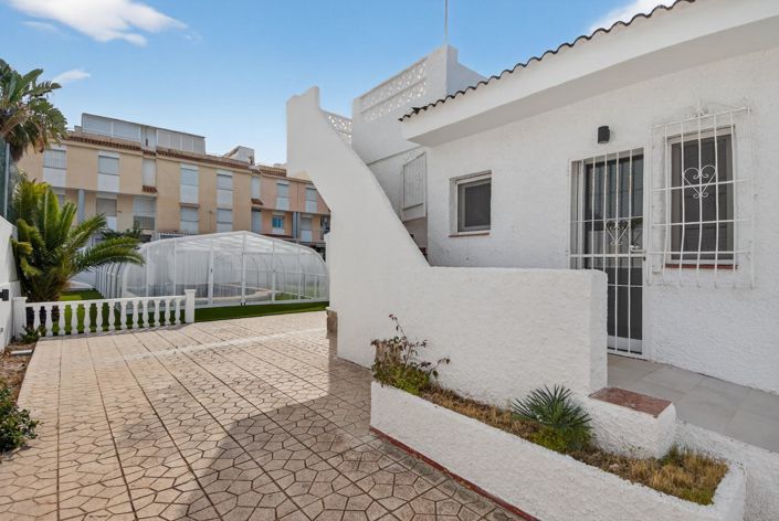 Image No.22-3 Bed Villa for sale