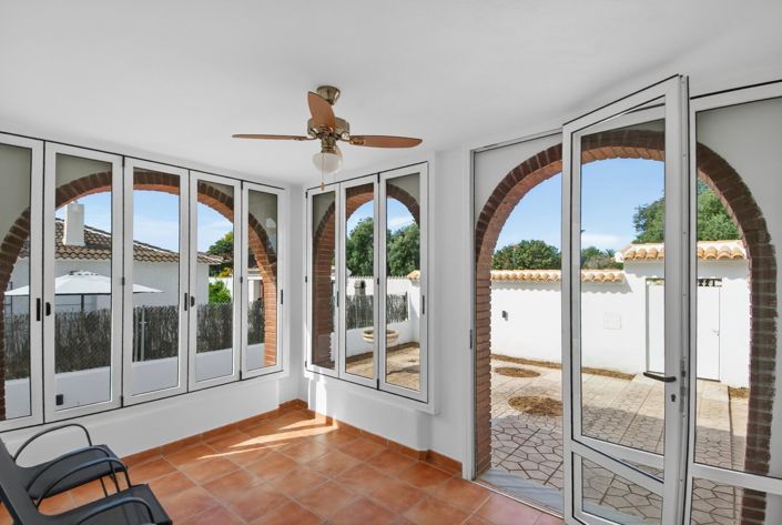 Image No.4-3 Bed Villa for sale
