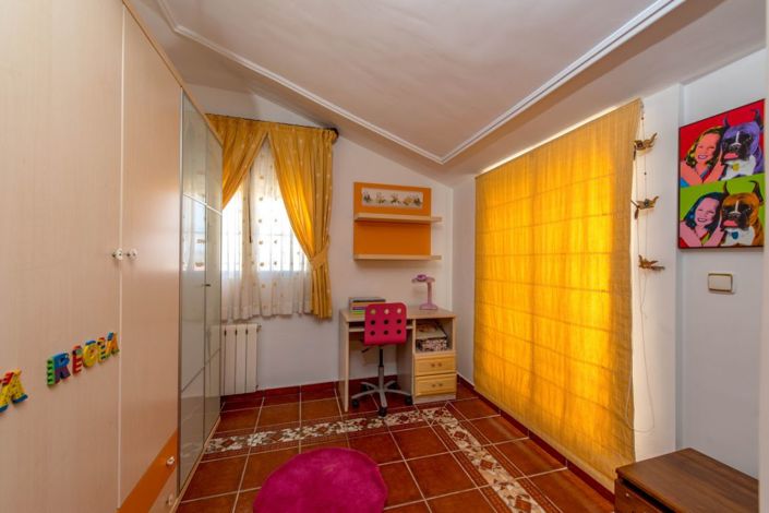 Image No.35-6 Bed Villa for sale