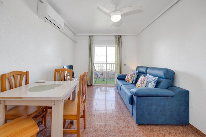 Image No.2-Penthouse de 2 chambres à vendre à Torrevieja