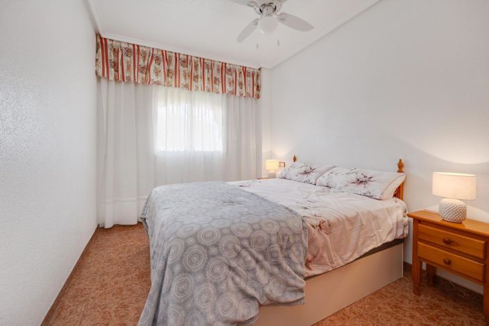 Image No.6-Penthouse de 2 chambres à vendre à Torrevieja