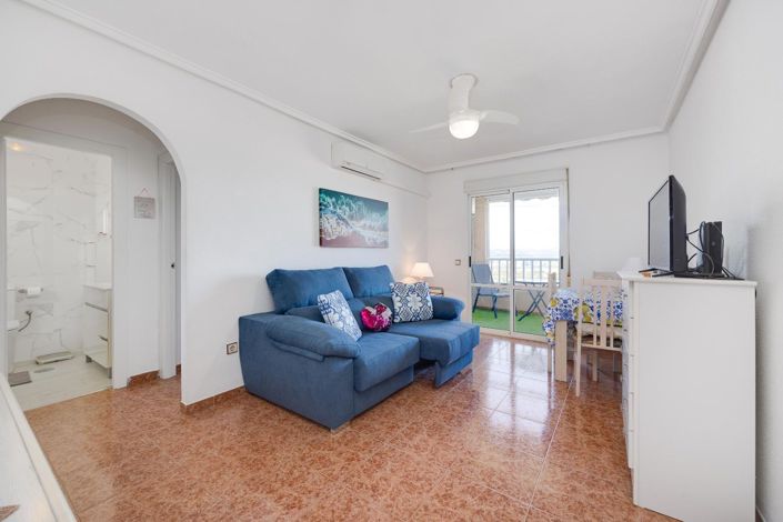 Image No.2-Penthouse de 2 chambres à vendre à Torrevieja
