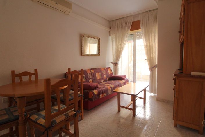 Image No.2-Appartement de 1 chambre à vendre à Torrevieja