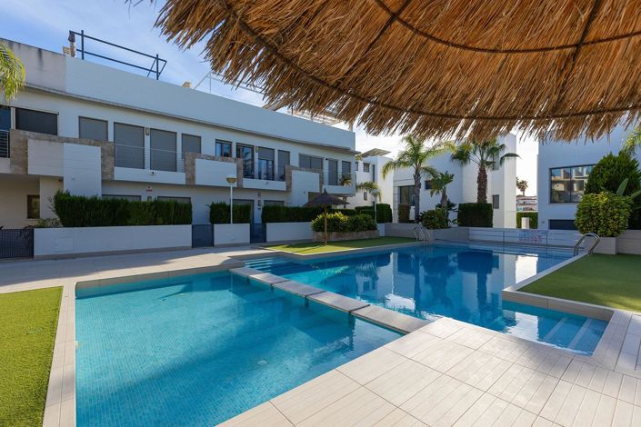 Image No.9-3 Bed Duplex for sale