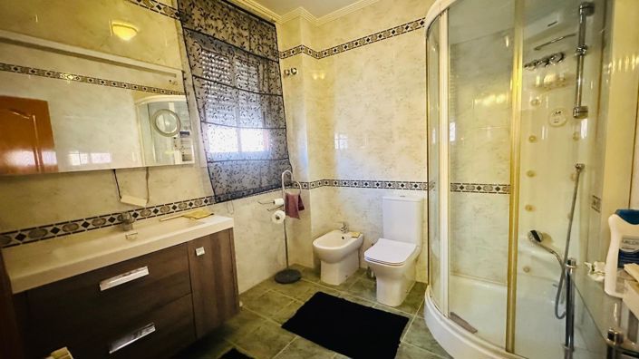 Image No.23-3 Bed Villa for sale