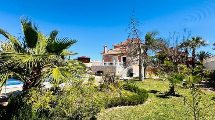 Image No.28-3 Bed Villa for sale
