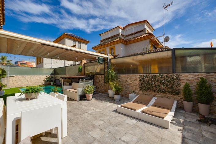 Image No.13-3 Bed Villa for sale