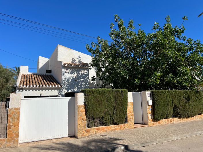 Image No.11-4 Bed Villa for sale