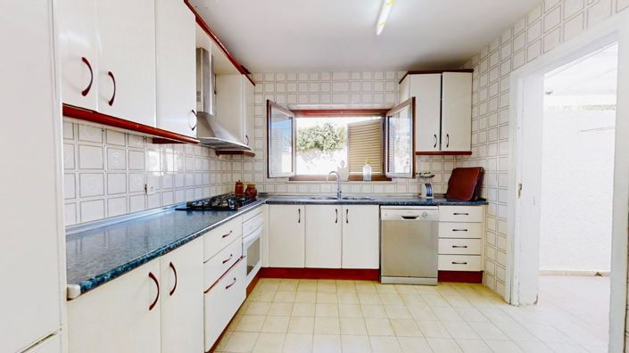 Image No.22-4 Bed Villa for sale