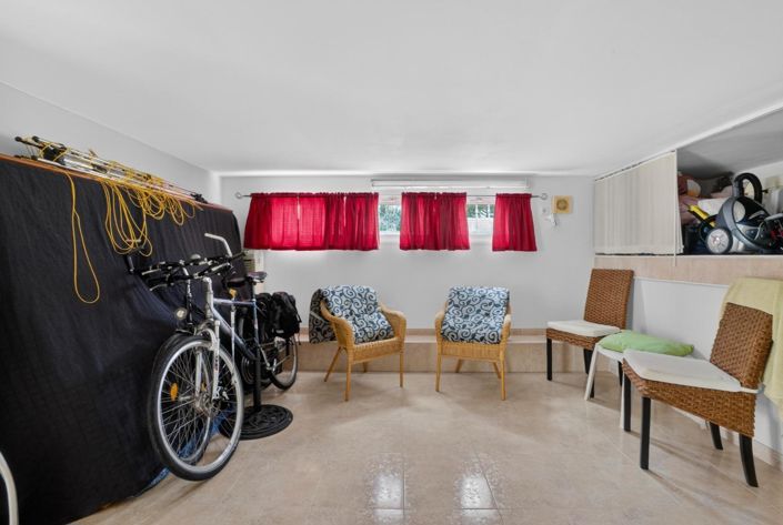 Image No.34-3 Bed Townhouse for sale