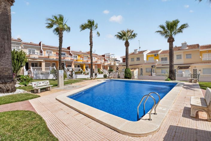Image No.39-3 Bed Townhouse for sale