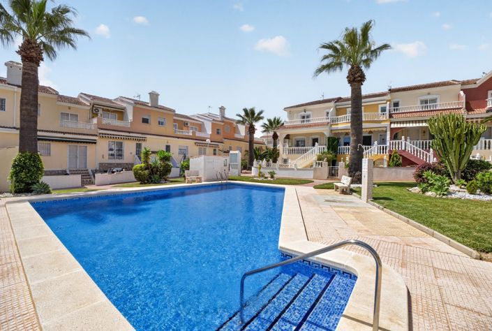 Image No.40-3 Bed Townhouse for sale
