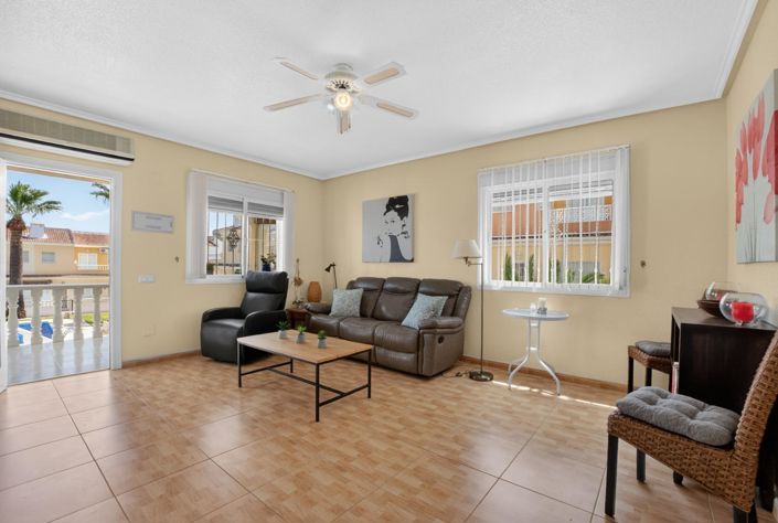 Image No.6-3 Bed Townhouse for sale