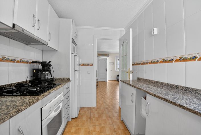 Image No.9-3 Bed Townhouse for sale