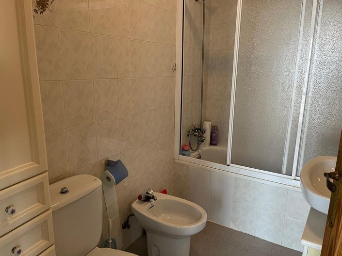 Image No.10-5 Bed Villa for sale