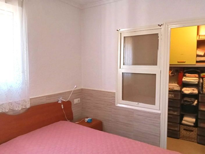 Image No.12-2 Bed Bungalow for sale