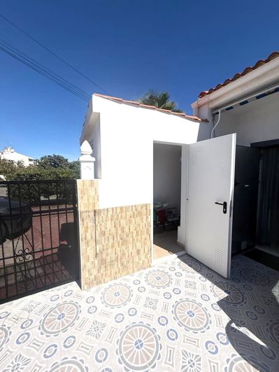 Image No.23-2 Bed Bungalow for sale