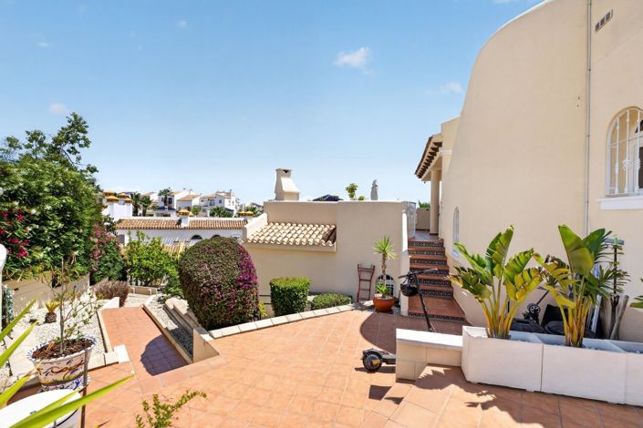 Image No.23-4 Bed Villa for sale