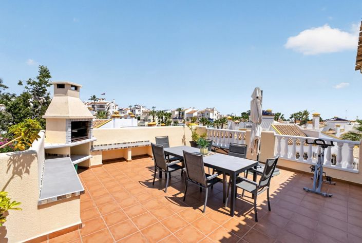 Image No.24-4 Bed Villa for sale