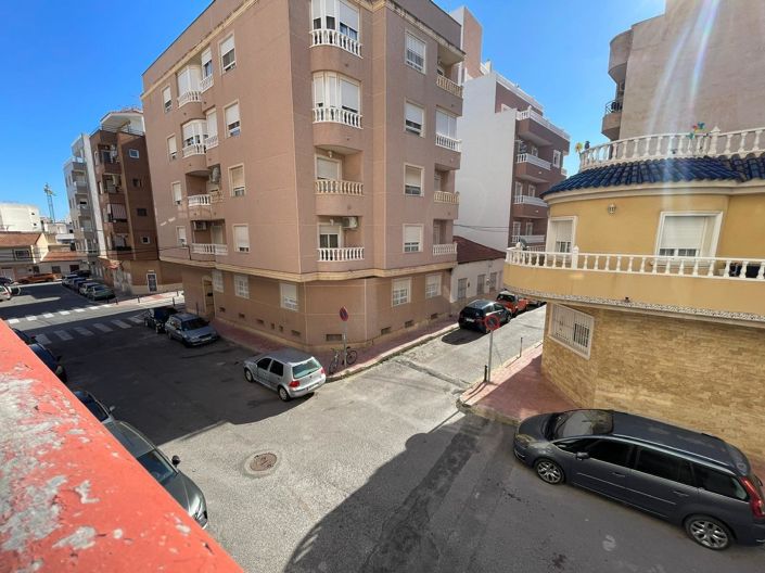 Image No.11-Apartment for sale