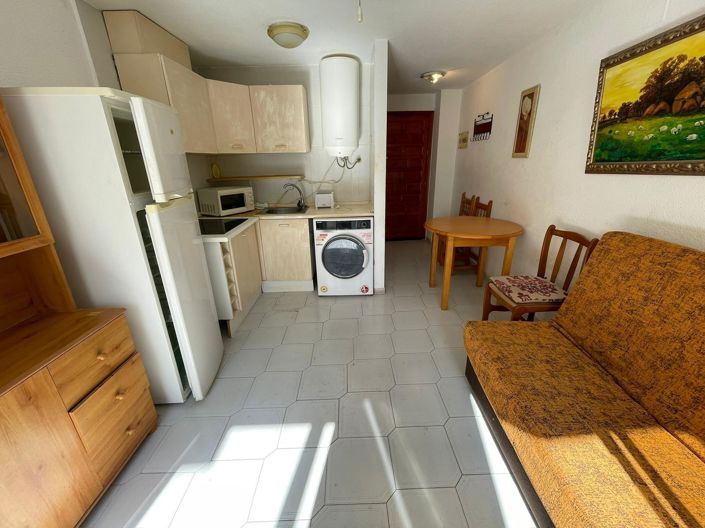 Image No.6-Apartment for sale