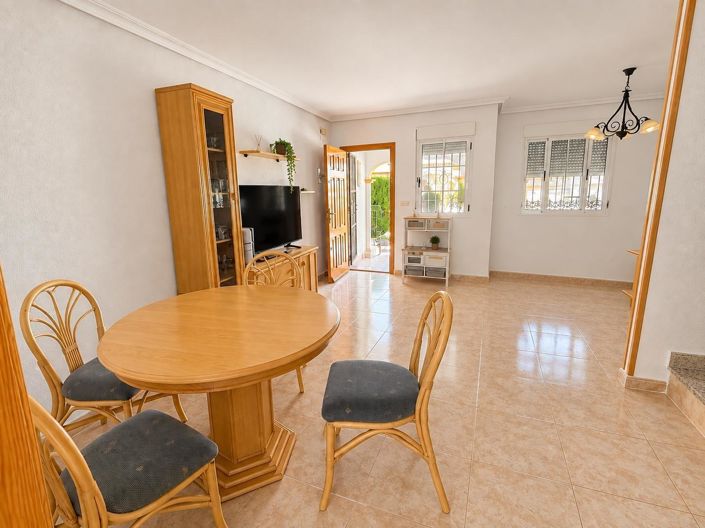 Image No.7-3 Bed Townhouse for sale