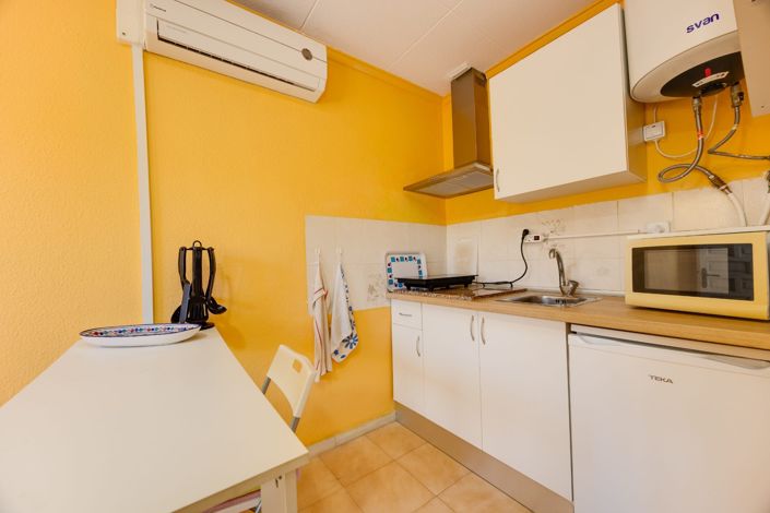 Image No.7-2 Bed Townhouse for sale