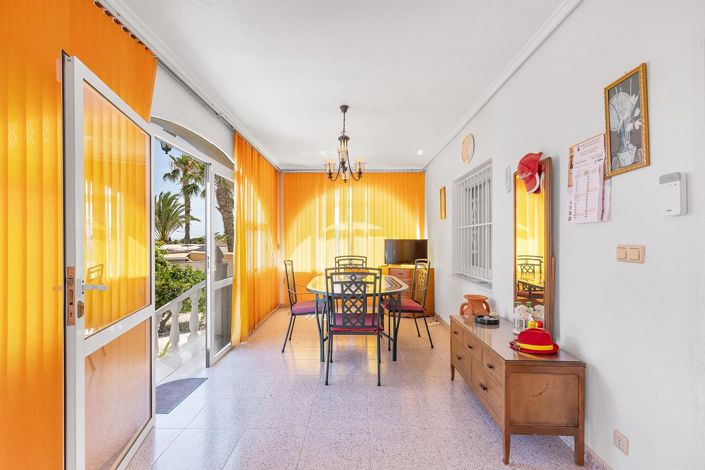 Image No.6-4 Bed Villa for sale