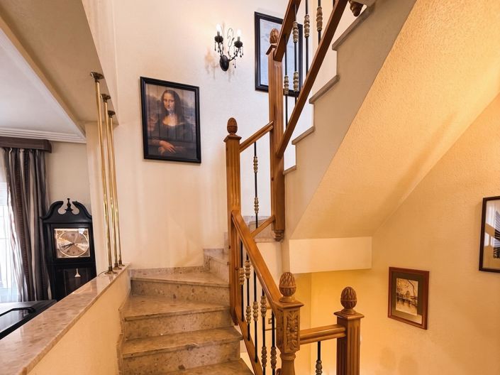 Image No.19-3 Bed Villa for sale