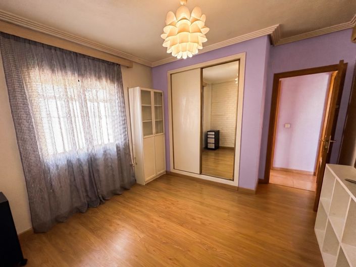 Image No.21-3 Bed Villa for sale