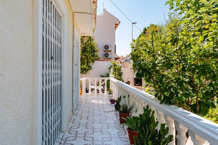 Image No.4-3 Bed Villa for sale