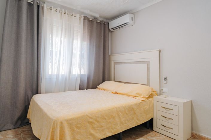 Image No.40-3 Bed Villa for sale