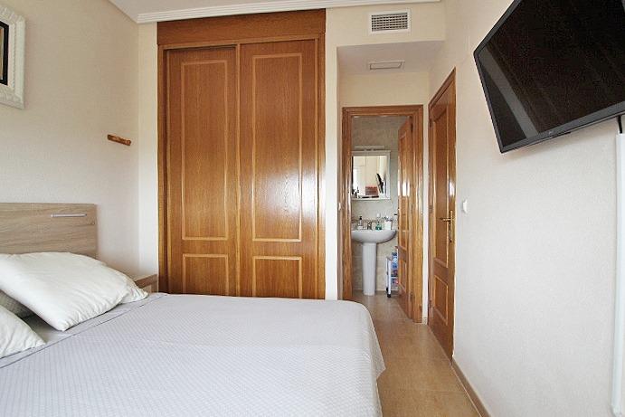 Image No.17-3 Bed Apartment for sale