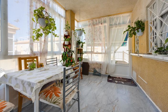 Image No.9-2 Bed Bungalow for sale