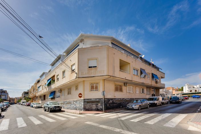 Image No.21-2 Bed Penthouse for sale