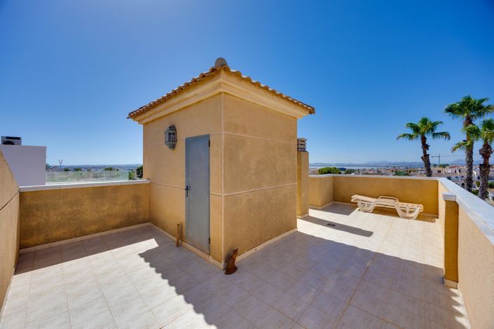 Image No.35-4 Bed Villa for sale