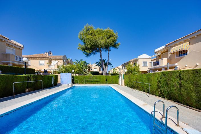 Image No.6-4 Bed Villa for sale