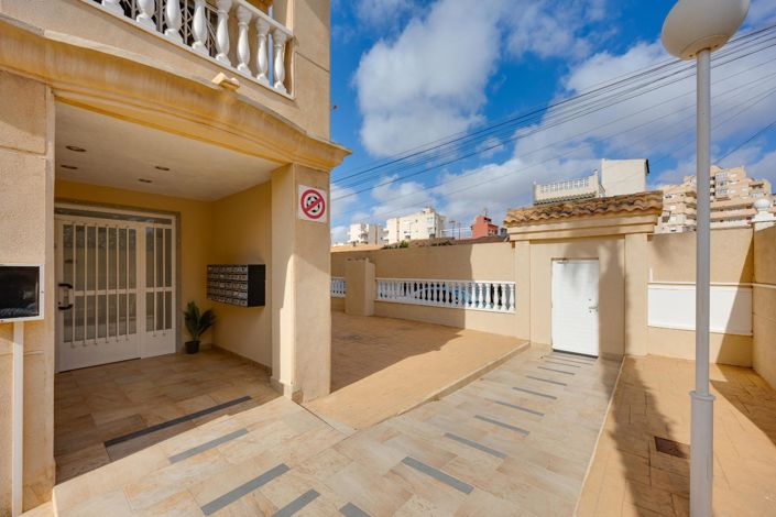 Image No.27-Appartement de 2 chambres à vendre à Torrevieja