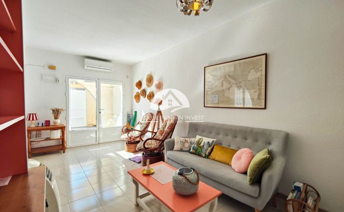 Image No.29-2 Bed Villa for sale
